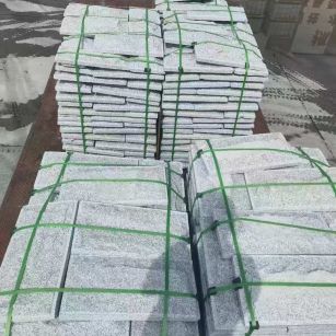 宣城 芝麻白蘑菇石装车出货