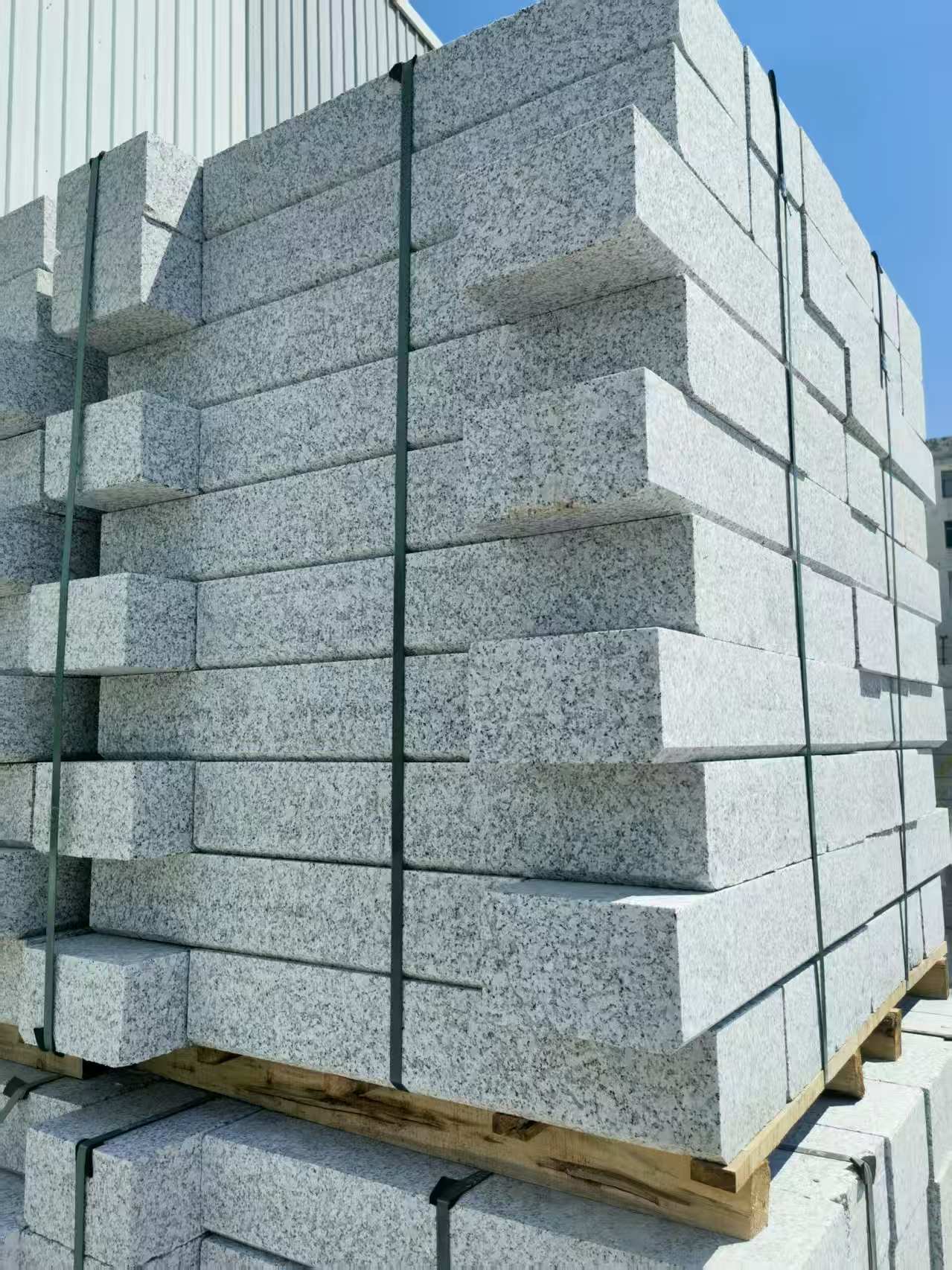 宣城 路沿石颜色均匀、尺寸标准