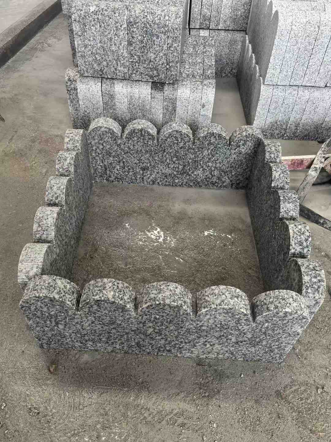 宣城 花边石、花坛围栏石、花池界石、菜园栅栏石、镶边石、波浪状界石介绍