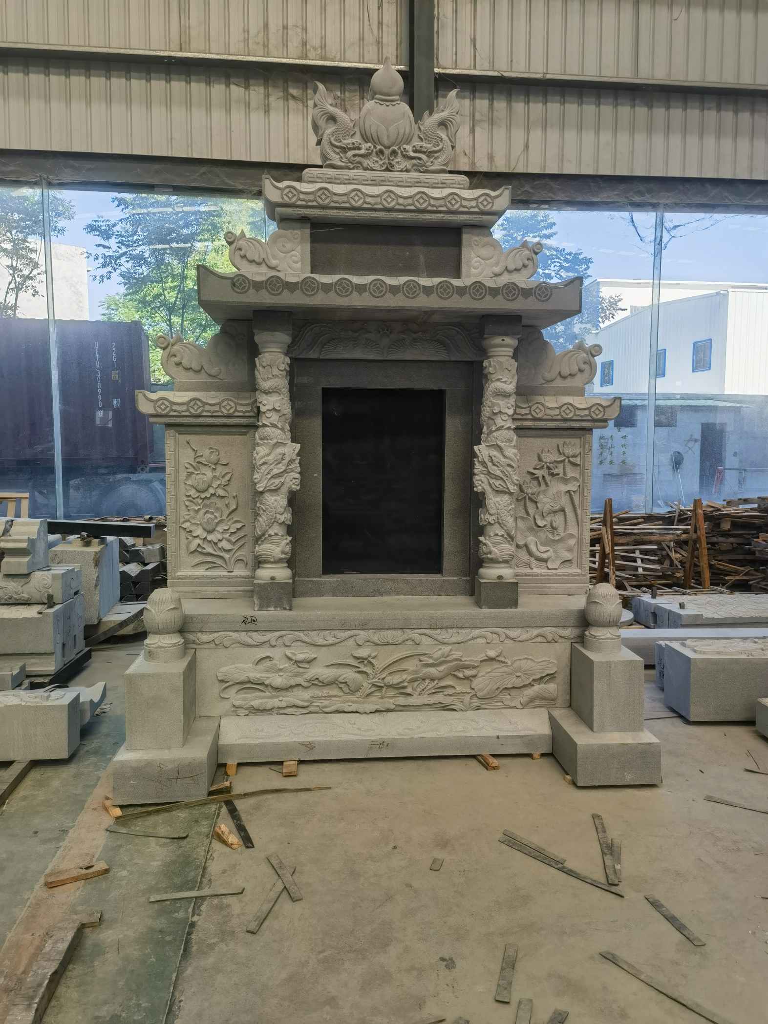 宣城 芝麻灰高档墓碑、土墓，一套也支持定做