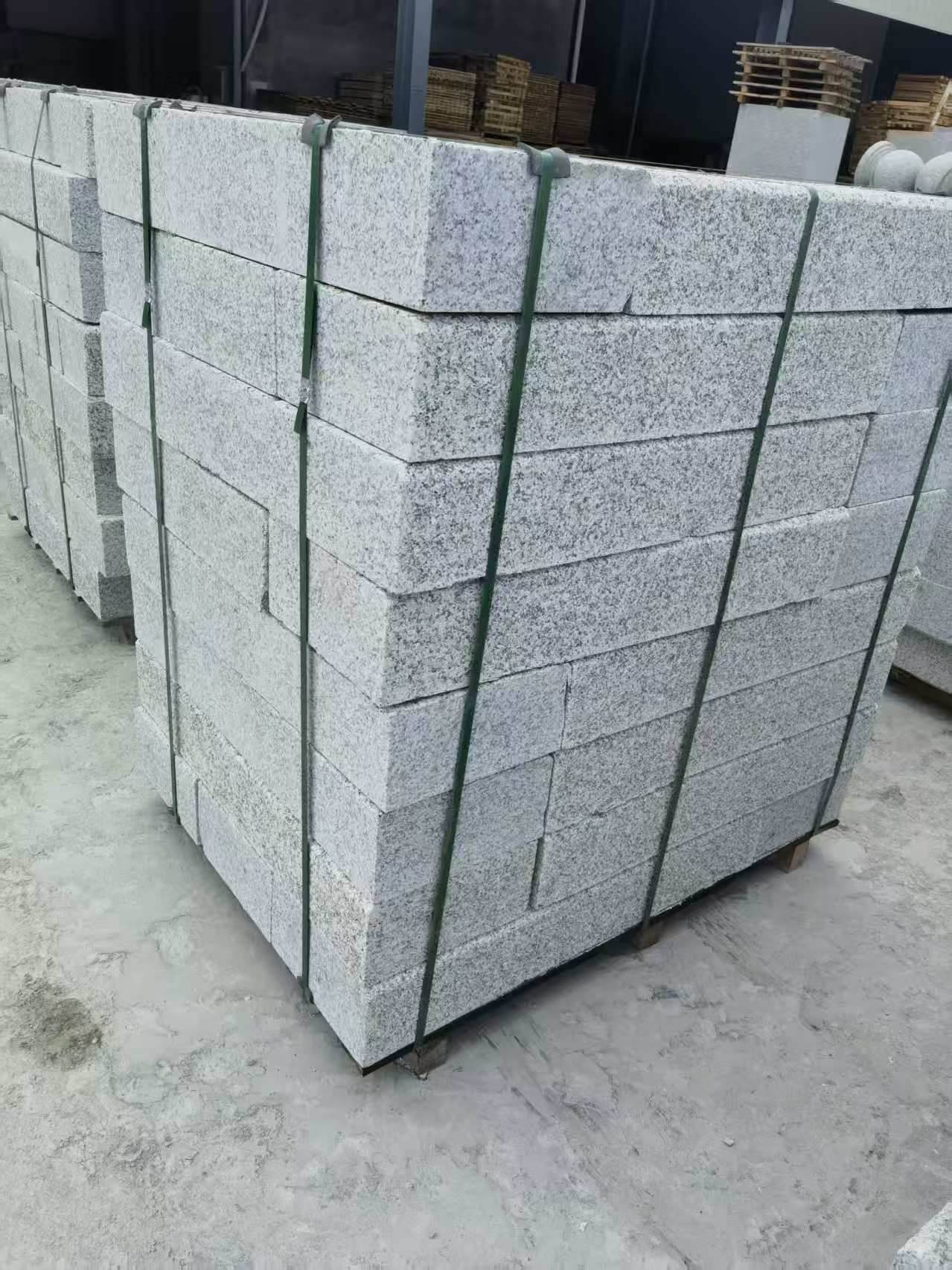 宣城 芙蓉白火烧两面路沿石