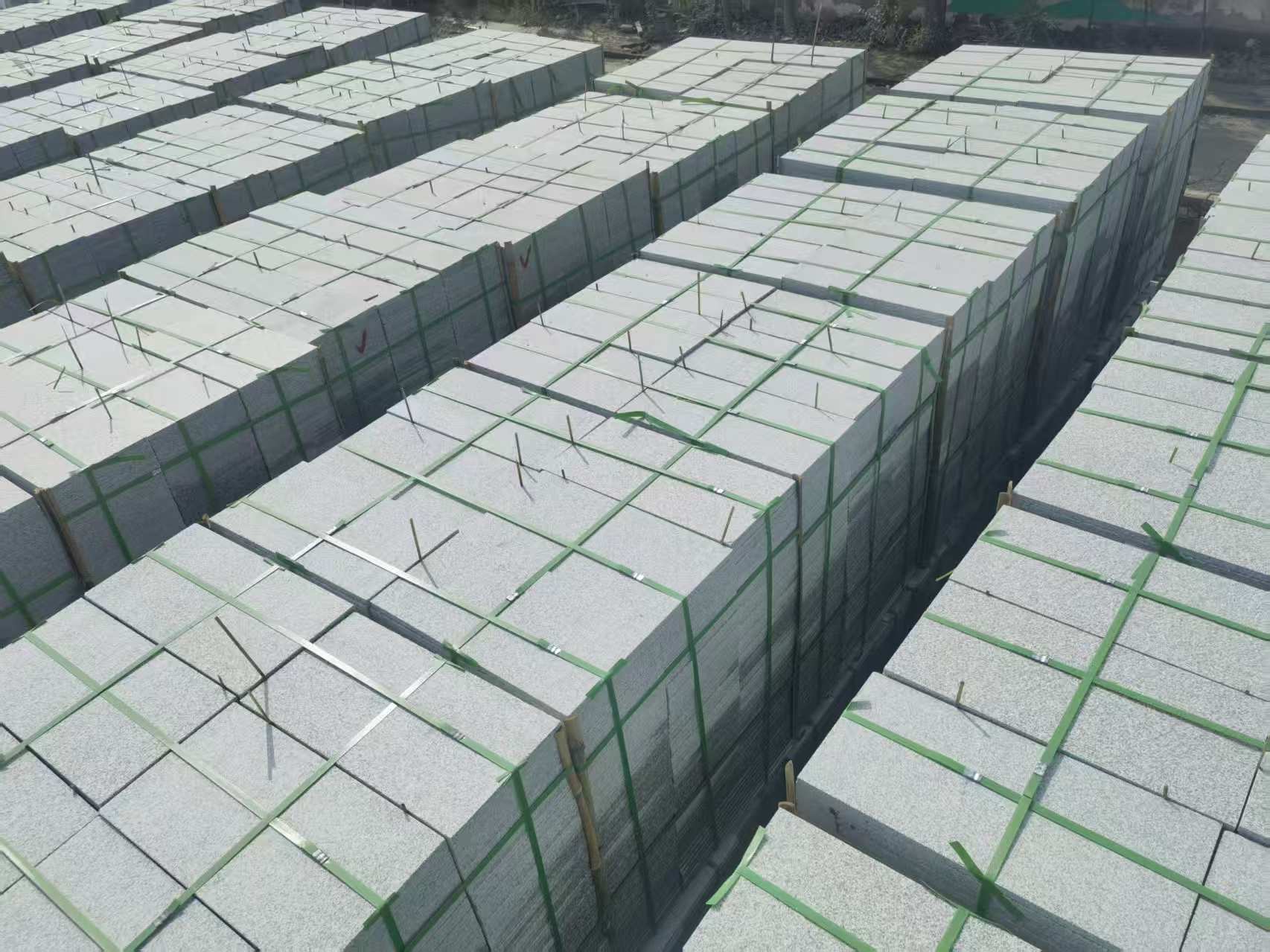 宣城 芝麻白1.8公分火烧300*600地铺，清仓大甩卖